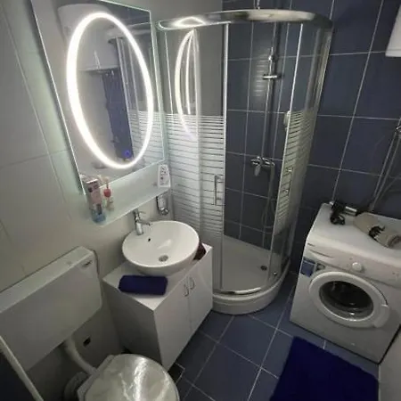 Appartement Gaga 1 *